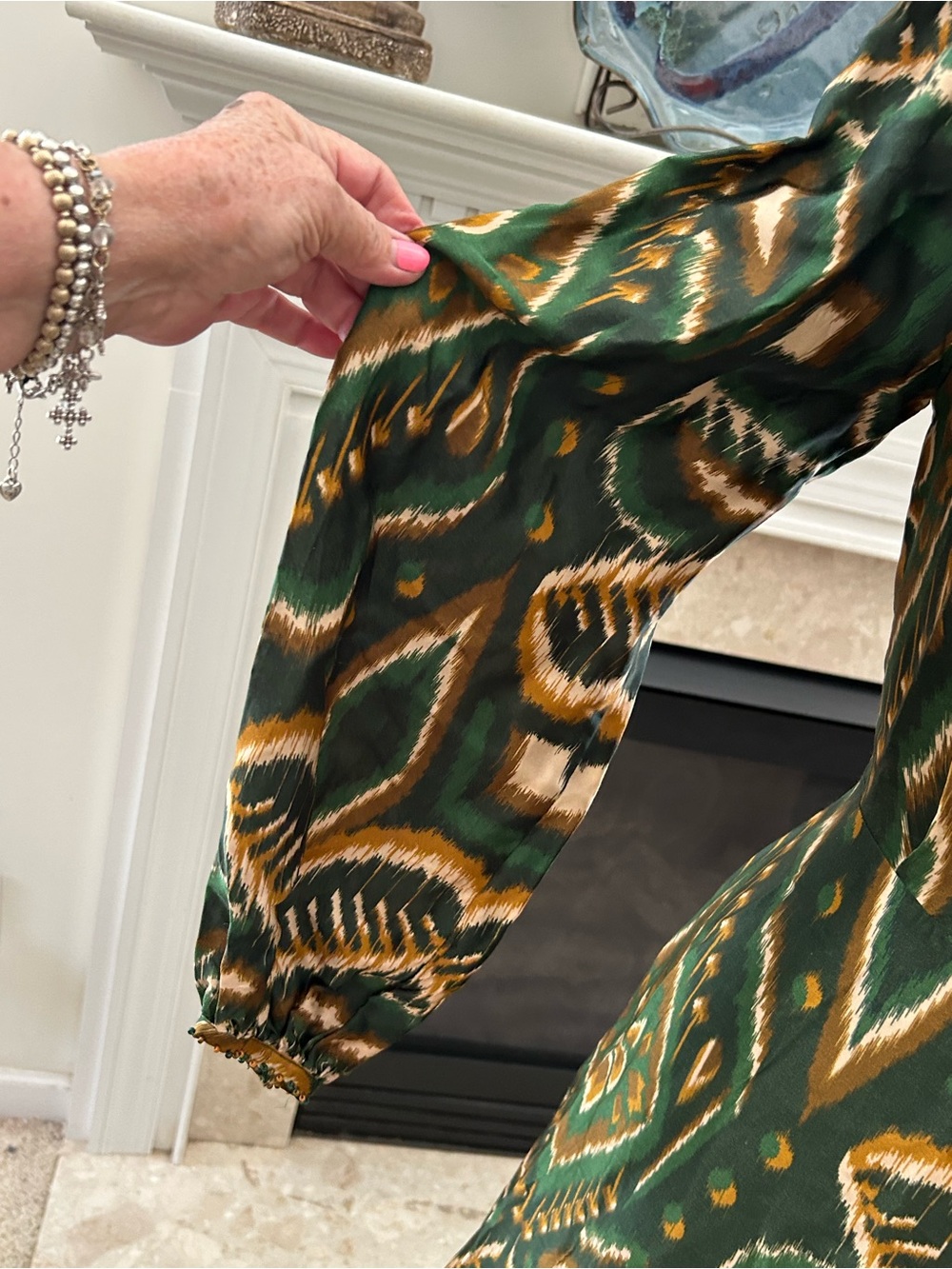 FARM Rio Pineapple Ikat Asymmetric Emerald & Gold Printed Long-Sleeve Wrap Dress - Picture 11 of 16